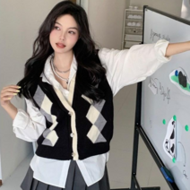 데이홀릭 여성용 가을 겨울 캐주얼 할리퀸 체크 브이넥 단추 니트 조끼 베스트