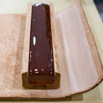 레더우드 레더우즈 맞춤형 고급 송진 Leatherwood Bespoke Rosin, Violin Supple(VNS)