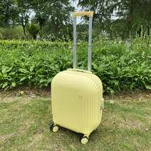 학생 여행 가방 캐리어 배낭 방학 시내 탑승 나만의 공항 패션 유럽 제주