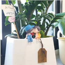 신혼부부선물 차량용 자동차 모니터 미니 피규어 화분 네비게이션 대시보드 장식 커플 집들이 데코 인형 선물, 04(풍선0) 마주보며 프로포즈