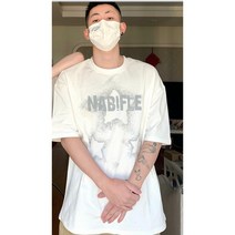 시밀러 벚꽃 웨딩 촬영 제주도 휴양지 신혼여행 반팔 커플 룩