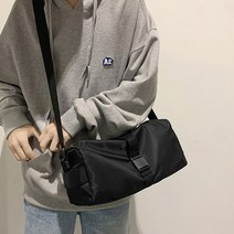 저렴한 스포츠 크로스백 캐주얼백 20대 가방 쇼핑몰