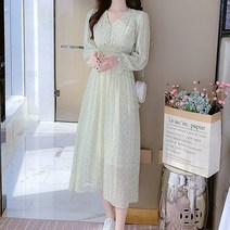 [랜덤플레이] 브이넥 버튼 플라워 쉬폰 원피스