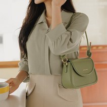 [마이더스비] 앤유 카라 7부 블라우스
