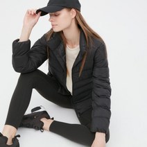 유니클로 여성 경량 패딩 블랙 울트라 라이트 다운