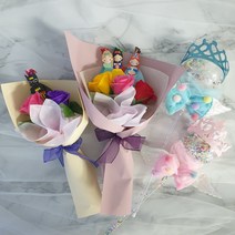 사탕부케 비누장미꽃다발(어린이집 유치원 졸업 입학 행사단체꽃다발 ), B타입-4.여아용(랜덤1종)+비누장미꽃2송이 꽃다발