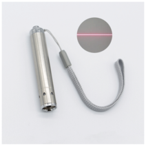 휴대용 원적외선 크로스 라인 포인트 레이저 라이트 손전등 레이저 포지셔닝 라인 마커 포인터 펜 회전 조정 브래킷 강력, 한 단어 배터리