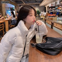 리얼 샷 2022 새로운 스탠드 칼라 코듀로이 코튼 패딩 자켓 온라인 여성 대학 스타일 코튼 패딩 자켓 짧은