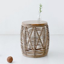 마켓비 RUMTON 라탄 스툴, 브라운