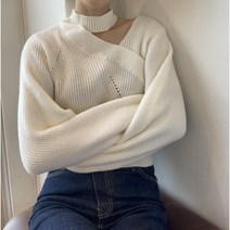 초커 홀터넥 원숄더 니트