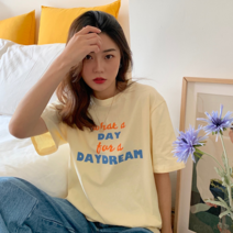 면 새베이스 셔츠 여자 여름 여자 2022 이스트 게이트 느슨한 캐주얼 셔츠 라운드 칼라 t- 셔츠 여자