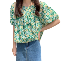 러블로어 몽글몽글 플라워 셔링 블라우스