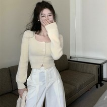 [예쁨시전] 스퀘어넥 슬림핏 니트 가디건 스웨터