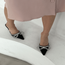 옷자락 여자 웨딩슈즈 리본 플라워 보석 큐빅 사틴뮬 구두