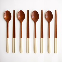 트래블앤쿡 수제 천연 옻칠 우드 숟가락 젓가락 4인 수저세트, 파스텔 크림 4인세트