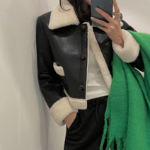 다바걸 마일러숏무스탕