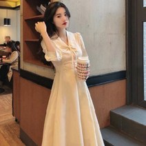 초가을 하늘하늘 풍 세트 티타임 셀레브리티 하이네켄 원피스 스윗 룩 복고풍