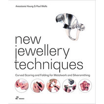 (영문도서) New Jewellery Techniques: Curved Scoring and Folding for Metalwork and Silversmithing Hardcover, Hoaki, English, 9788417656744
