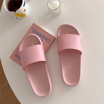 Makone 슬리퍼 봄 여름용 귀여운 만화 실내 미끄럼 방지 플랫 목욕 샌들 및 슬리퍼 남녀공용 커플 슬리퍼