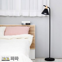 구앤즈 모던 블랙 우드 장스탠드 조명, 주광색