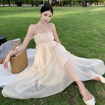 01 서진이네 정유미 원피스 휴양지 여행 옷 드레스 사진잘나오는 화이트 여리여리 셔링 나시