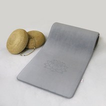 부처님 기도 108배 절 명상 방석 사찰 스님 법당 본당 매트