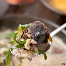 국내산 가마솥 토종 순대국밥 밀키트 토종순대 사골육수 곱창 700g, 토종순대국5인분