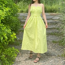 글랜스비 여름 홀터넥 롱원피스 바캉스룩 바스락 라임 스모킹 플레어