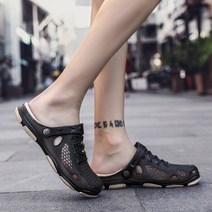 여름 샌들 아쿠아슈즈 구멍뚫린 신발 물에서 신는 슬리퍼 워터슈즈 남성