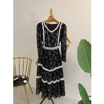 허니제이 / 키룸 엔틱 플라워 자수 롱 원피스 (1color)