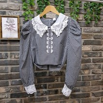 퐁당 레이스카라 퍼프소매 블라우스