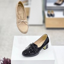 탠디 W11M9036D 여성 5cm 소가죽 심플 리본 장식 쿠션 로퍼힐 펌프스