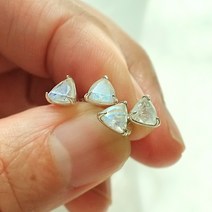 LY 실버 925 순은 문스톤 원석 탄생석 무알러지 심플 베이직 데일리 미니멀 전체 은 귀걸이