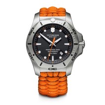 VICTORINOX I.N.O.X Professional Diver 남성 쿼츠 손목시계 241845
