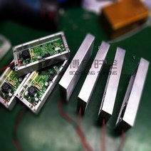 증폭기 와이파이증폭기 음성 wifi 확장기 U와이파이 스위프 주파수 간섭 차폐 모듈 블루투스 안테나 10W, 02 2.4G-10W