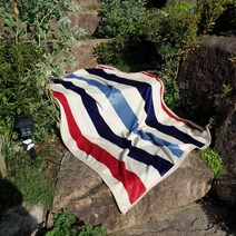 노르딕 담요 캠핑 빈티지 극세사 차박 무릎 블랑캣 베드러너 북유럽 블랭킷 집순이 에스닉담요