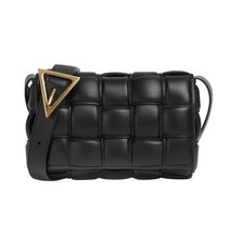 보테가베네타 인트레치아토 스몰 패디드 카세트백 717506 VCQR1 8425 BLACK [BTB211bk]