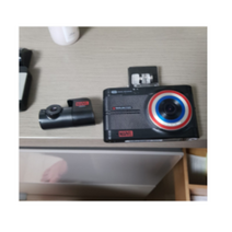 중고품 블랙박스 본체만 아이나비 z300 마블한정판