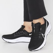 나이키 여성런닝화 러닝화 에어 줌 페가수스 38 검흰