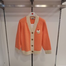 래핑차일드 부평점 부드럽고 포근한 V넥 니트가디건 B3A49-2OI-71 LHC