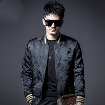 춘추이탈리안패션 양각크라운이글자수 간지핏 점퍼