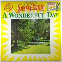 (중고LP) SWEET PEOPLE A WONDERFUL DAY 1982년 발매 라이센스 (자켓 음반 상태 A)