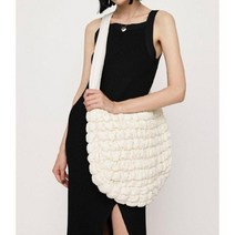 슬라이 SLY BIG QUILTED 가방 빅퀼팅백 퀼팅백 숄더백 여성숄더백 데일리