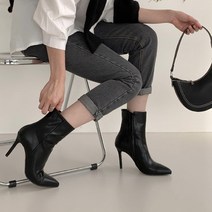 모트 엣지 스틸레토 앵클부츠