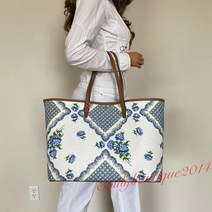 토리버치가방80007822 TORY BURCH 80114 KERRINGTON SQUARE TERRACE DITSY FLORAL CLOUD ENGINEERED TOTE