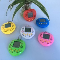 레트로 테트리스 게임기 1PCs Tamagotchi 전자 게임 애완 동물 선물 열쇠 고리 심장-모양의 콘솔 대화 형 장난감 클래식 미니 Tamagoc 키 체인, [01] 1pc random A, 01 1pc random A