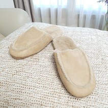 심플 퍼 여성용 뭄뭄 실내화 털신 뮬 미끄럼방지 거실 슬리퍼