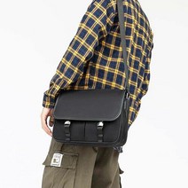 에이치플러스몰 20대 30대 남성 자전거 출근 크로스백 캐주얼 가방