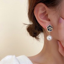 일호장신구 우아한 흑장미 귀걸이[은침] 개별카드텍포장 귀걸이클러치증정 국내배송