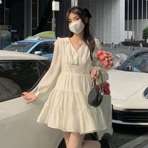 퐁순싸롱 브이넥 A라인 플레어 베이비돌 미니 원피스 SY